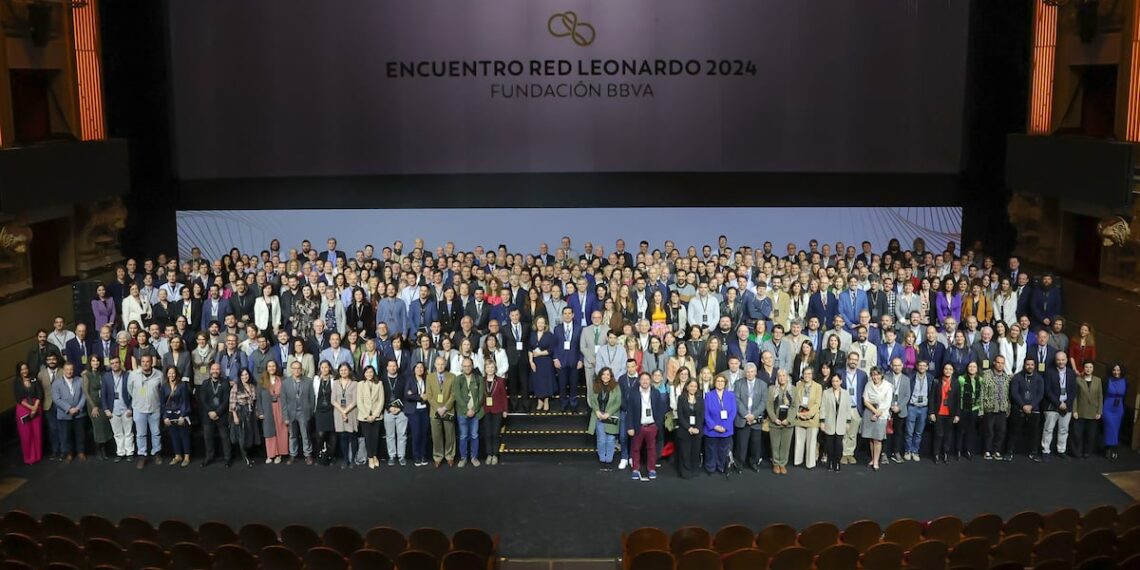 Becas Leonardo 2025: 60 proyectos de investigación científica y cultural seleccionados.