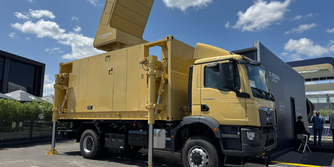 Indra incursiona en el mercado de producción de chips, tecnología clave para la soberanía tecnológica.