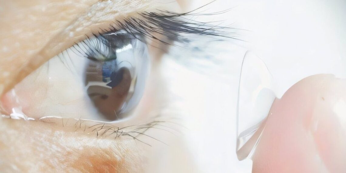 Descubre las innovadoras lentes de contacto que mejoran la visión en situaciones extremas, ¡incluso con los ojos cerrados!