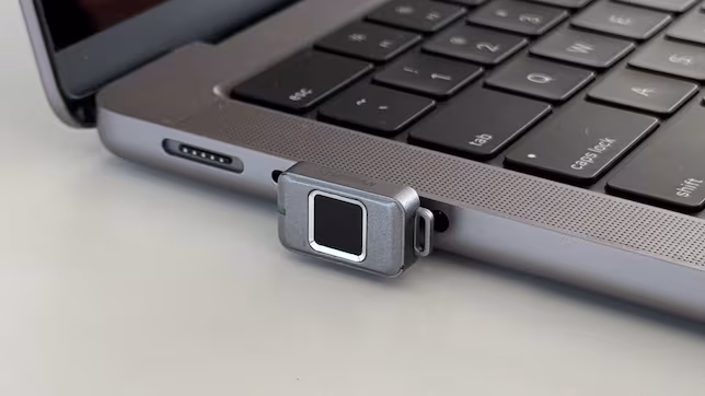 El disco duro SSD de menor tamaño a nivel mundial cuenta con un sensor de huellas dactilares y está disponible por menos de 100 euros.