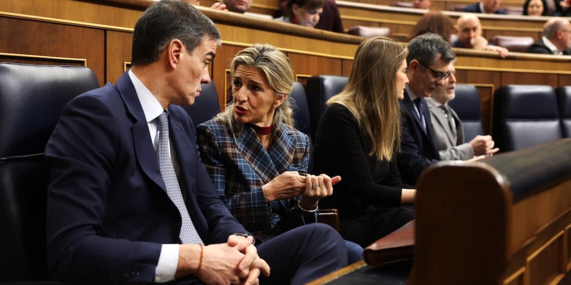 Sánchez y Díaz pactan ley para embargar armas a Israel.