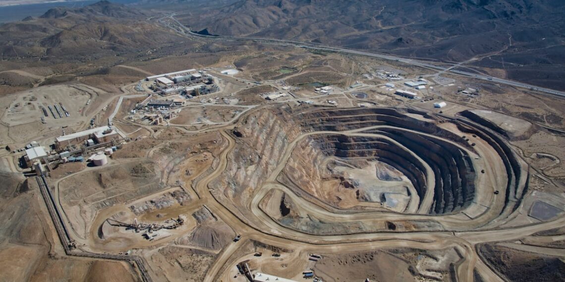 «China avanza hacia la hegemonía mundial gracias a sus materias primas estratégicas»