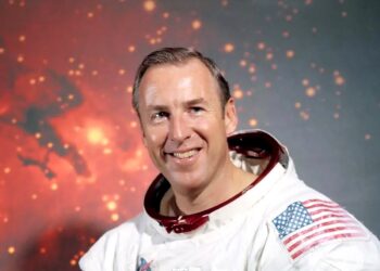Fallece Jim Lovell, héroe del Apolo 13
